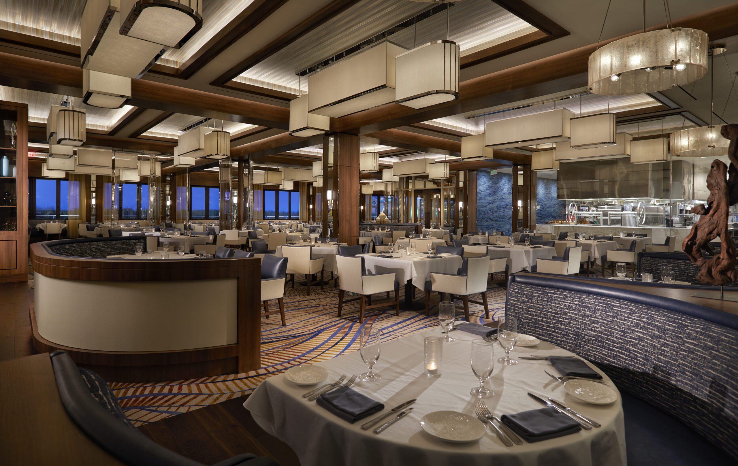 Large room with dining tables