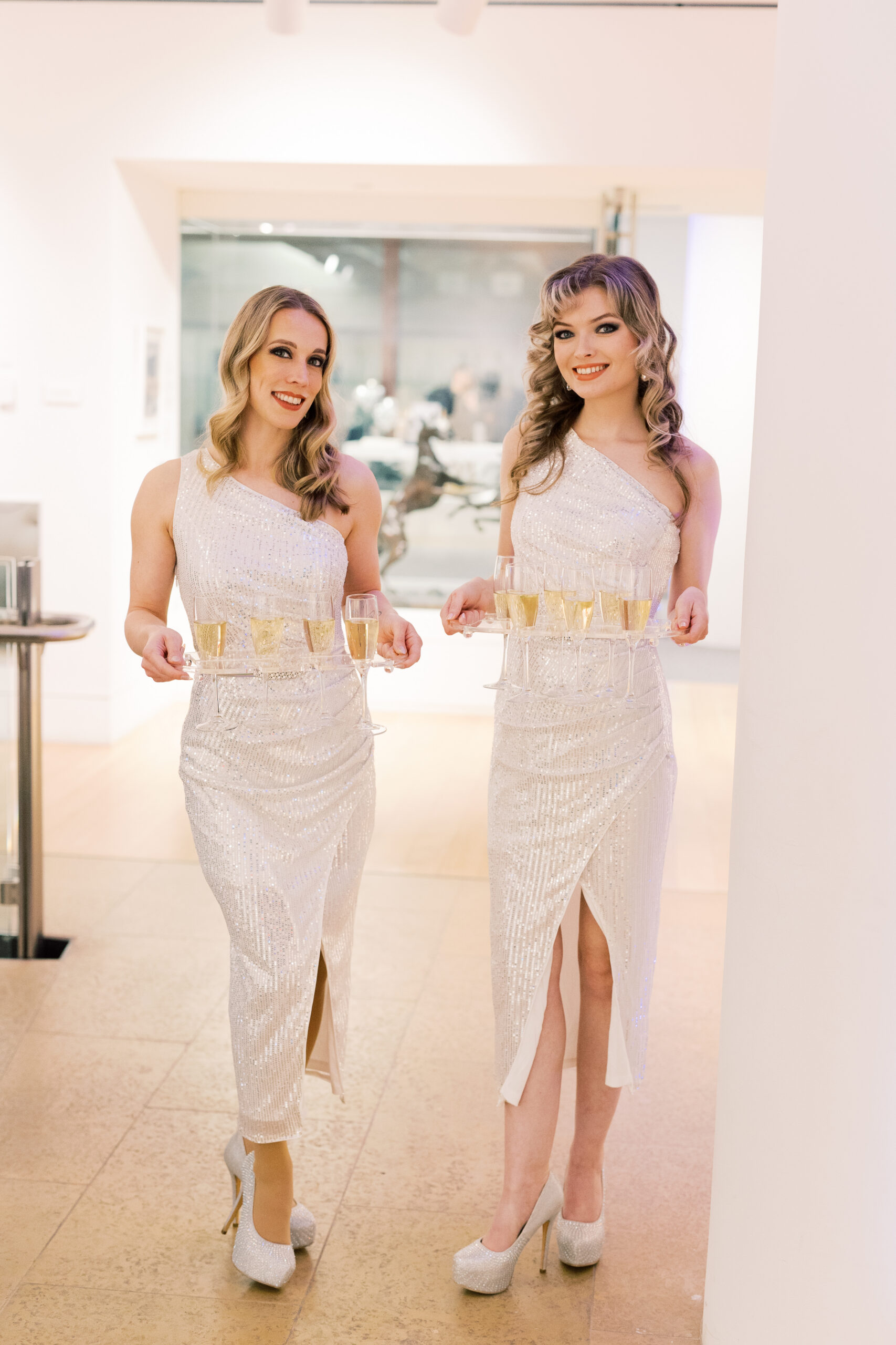 Jewelz Entertainment champagne passers